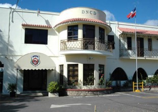 DNCD decomisa 102 kilos de coca y apresa a 5 de sus miembros enviaban droga P.R.